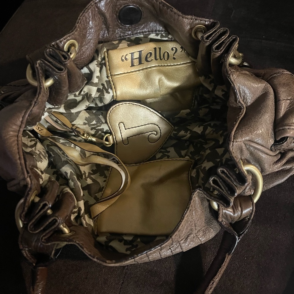 Purse - Picture 2 of 3